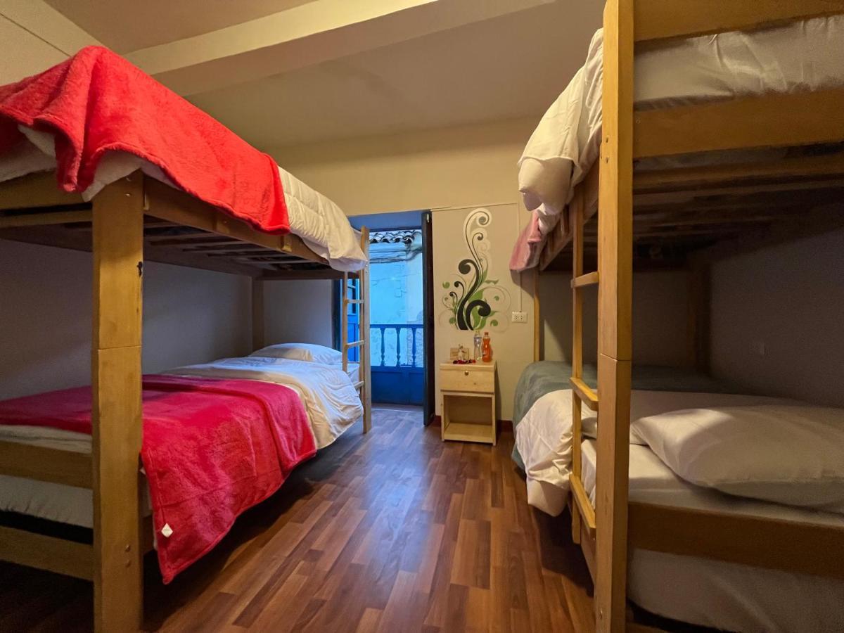 El Sleepy Mouse Hostal *